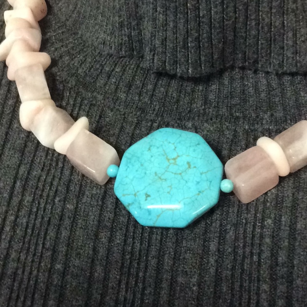 🐞 Chunky Rose Quartz and Turquoise Colored Statement Necklace/Choker